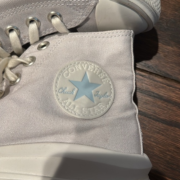 Converse Women’s Move High Lace Up Platform Sneakers - Picture 3 of 10